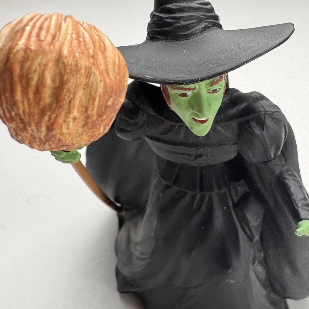 Vintage 1996 Hallmark Wicked Witch of the West Wizard of Oz Keepsake Ornament - Picture 2 of 4
